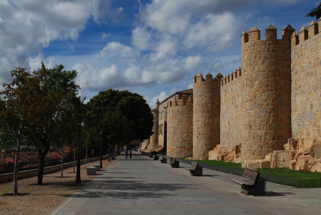 Las Covachuelas Ávila Exteriör bild